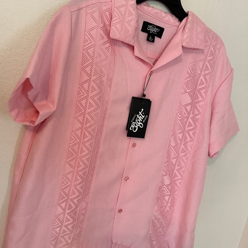 Eighty Eight Men’s Button Up Shirt size L NWT
